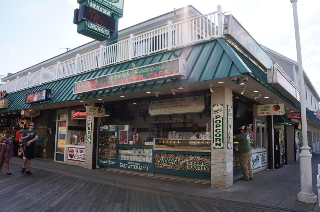 Dolle's salt water taffy ocean city maryland